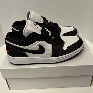 Air Jordan One Low SE UTL Women’s 7.5 Shoes